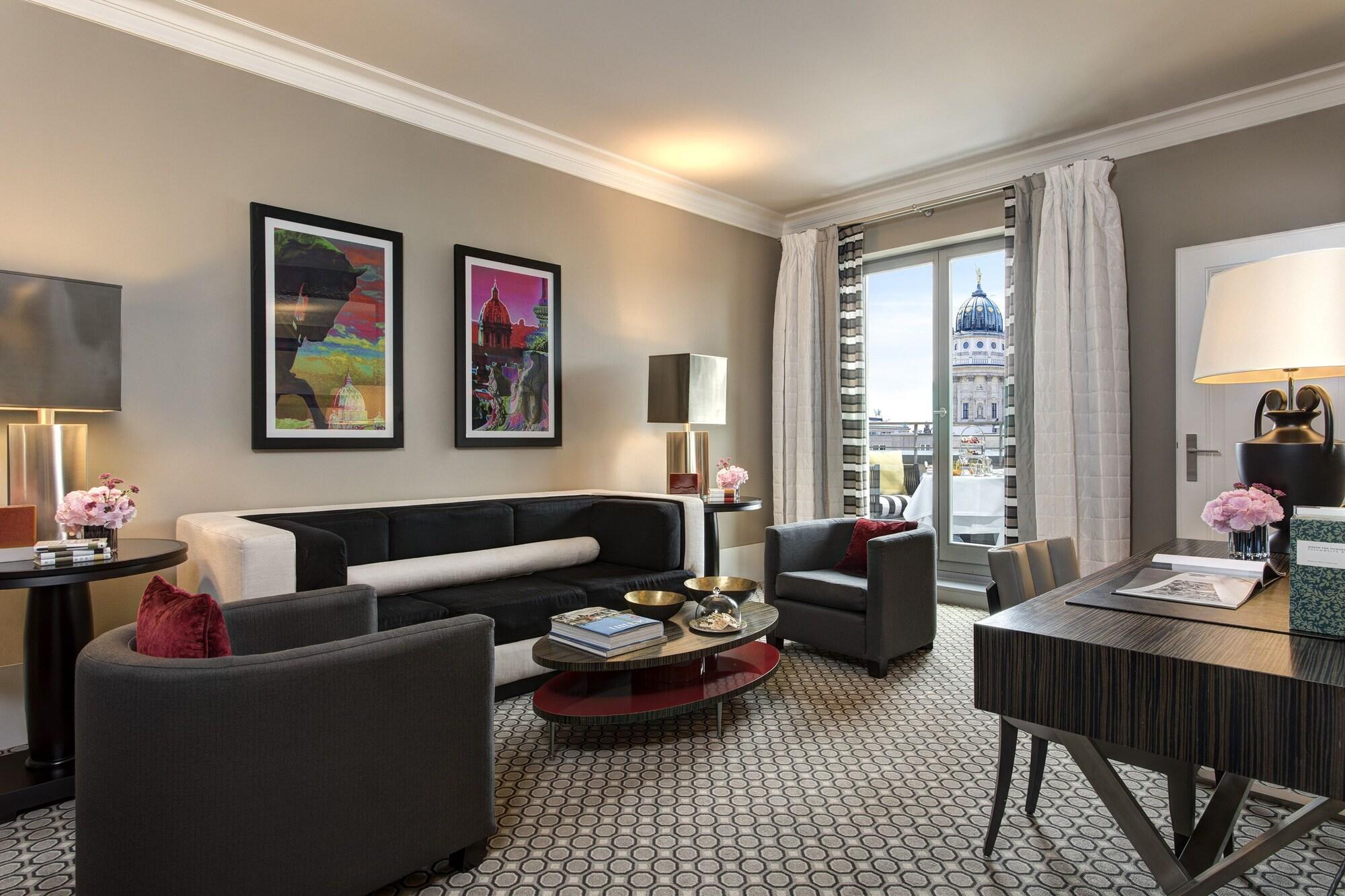 ร็อคโค ฟอร์เต โฮเทล เดอ โรม Hotel เบอร์ลิน ภายนอก รูปภาพ